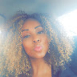 Meet your Posher, Tiffany